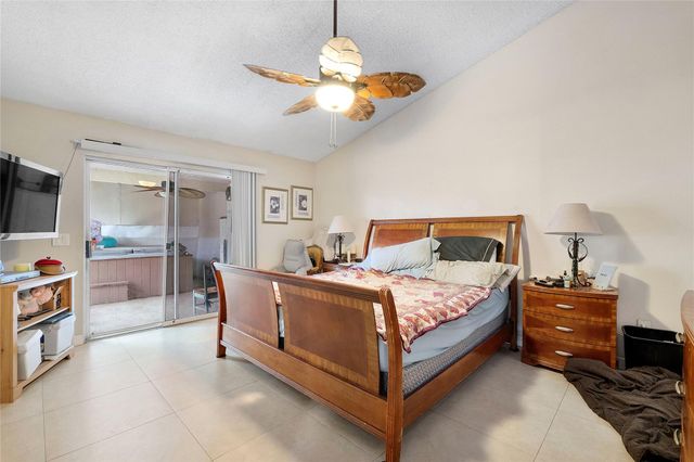 8363 Dynasty Dr, Boca Raton, FL 33433