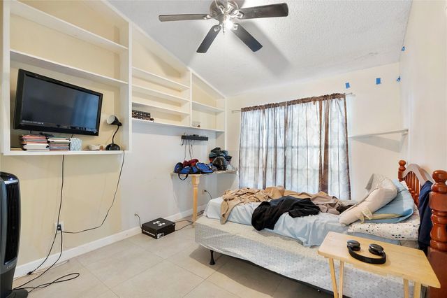 8363 Dynasty Dr, Boca Raton, FL 33433