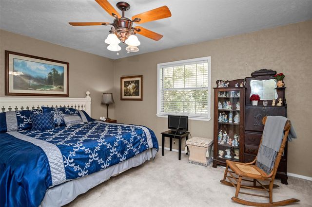 714 E Houston Avenue, Crockett, TX 75835