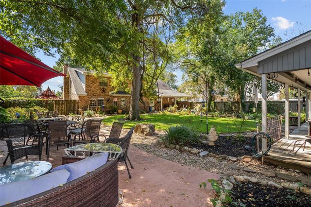 714 E Houston Avenue, Crockett, TX 75835