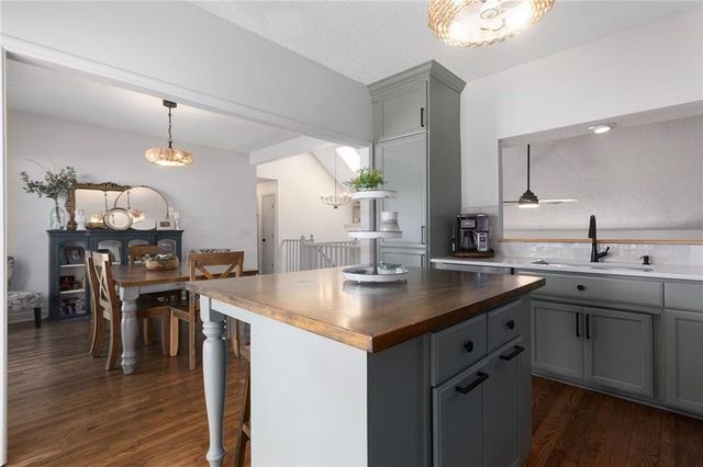 6505 N Beaman Avenue, Kansas City, MO 64151