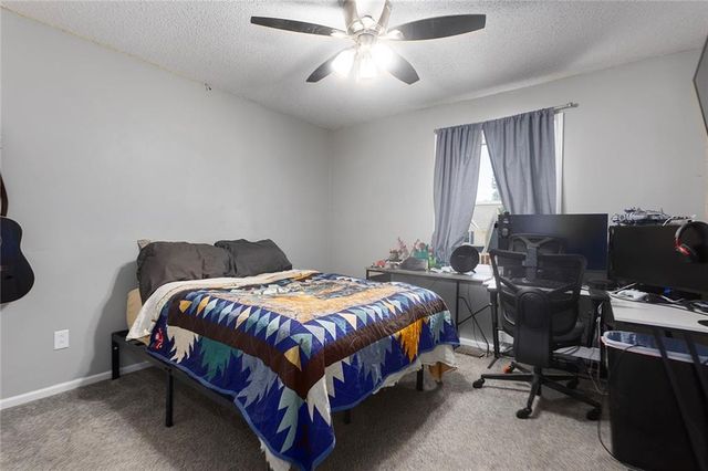 6505 N Beaman Avenue, Kansas City, MO 64151