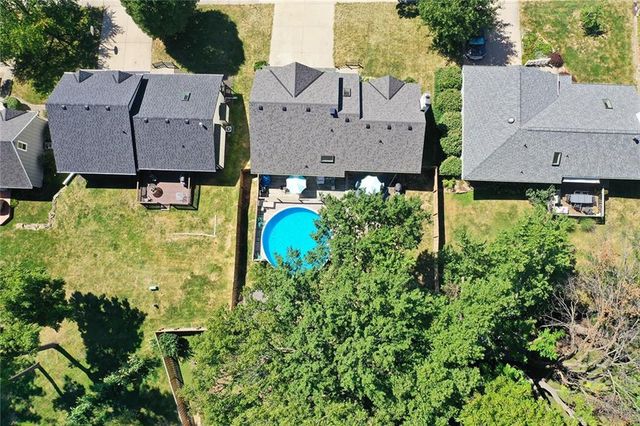 6505 N Beaman Avenue, Kansas City, MO 64151