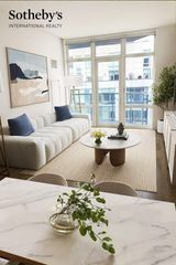 555 W 59th Street # 9H, New York City, NY 10019