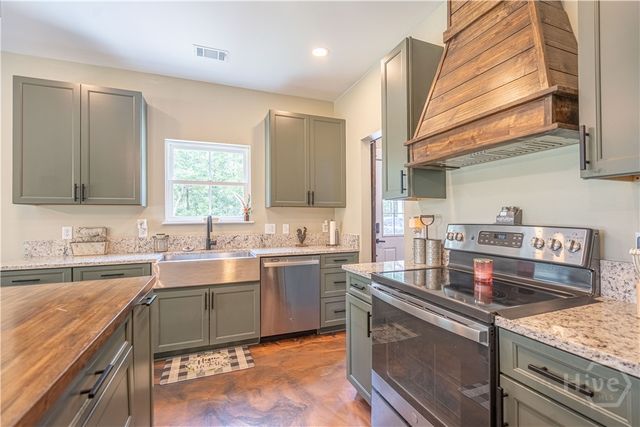 209 High Bluff Road, Rincon, GA 31326