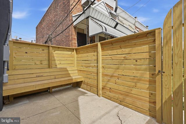 200 E HORTTER ST, Philadelphia, PA 19119