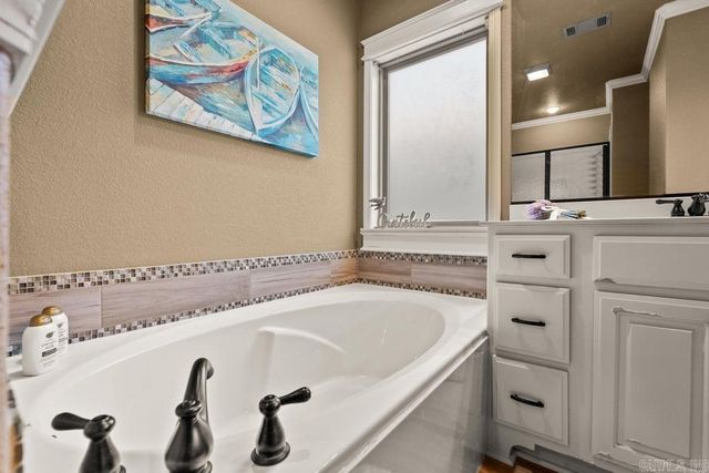 4208 Community Cove, Sherwood, AR 72120