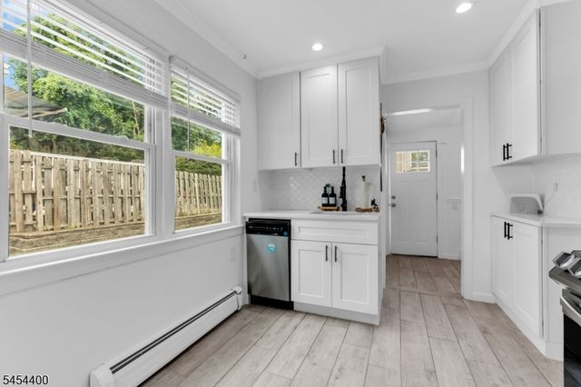 200 Cedar St, Ridgefield Park Village, NJ 07660