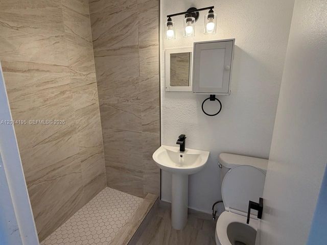 7840 NW 5th Ave REAR, Miami, FL 33150