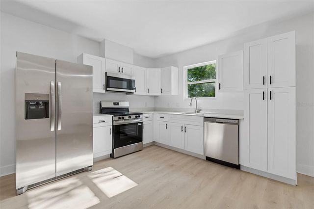 2009 AVA CIRCLE, Bartow, FL 33830