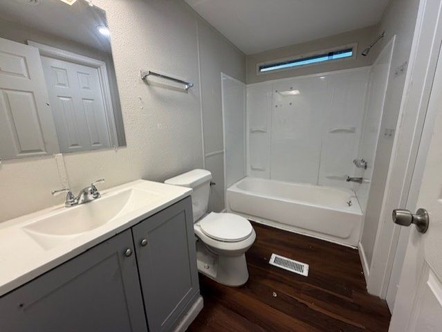 125 Oak Drive, Springtown, TX 76082