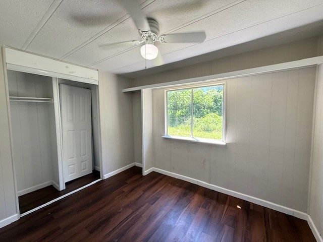 125 Oak Drive, Springtown, TX 76082