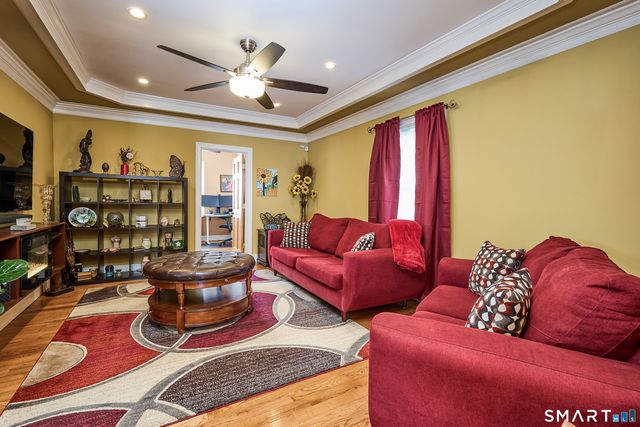 35 Querida Street, Bridgeport, CT 06604