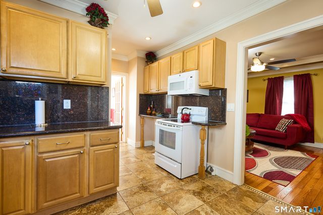 35 Querida Street, Bridgeport, CT 06604