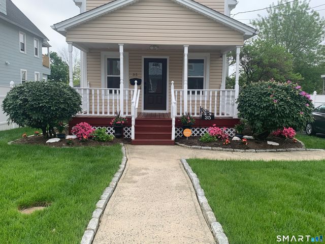 35 Querida Street, Bridgeport, CT 06604