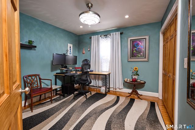 35 Querida Street, Bridgeport, CT 06604