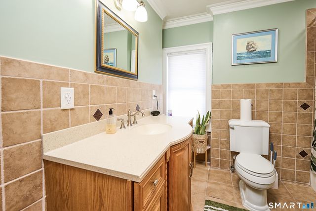 35 Querida Street, Bridgeport, CT 06604