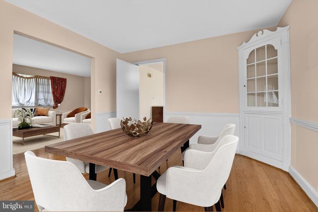 707 26TH PL S, Arlington, VA 22202