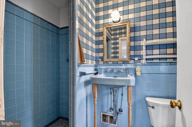 707 26TH PL S, Arlington, VA 22202