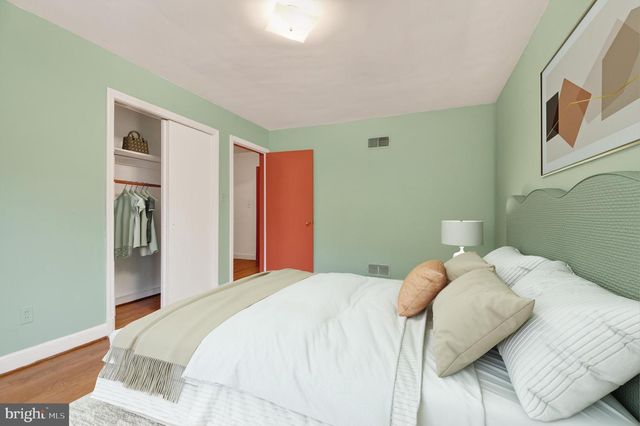 707 26TH PL S, Arlington, VA 22202