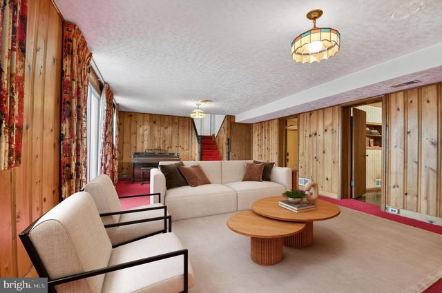 707 26TH PL S, Arlington, VA 22202