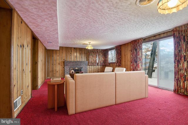 707 26TH PL S, Arlington, VA 22202