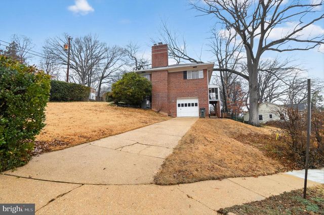 707 26TH PL S, Arlington, VA 22202