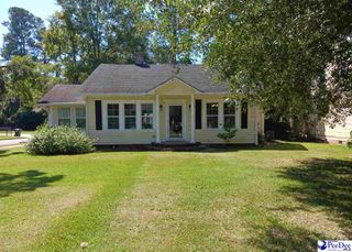 326 E Godbold, Marion, SC 29571