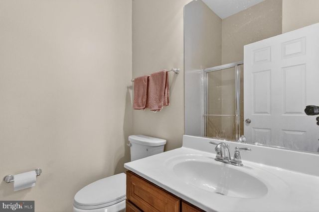 24650 CARIBOU SQ, Aldie, VA 20105