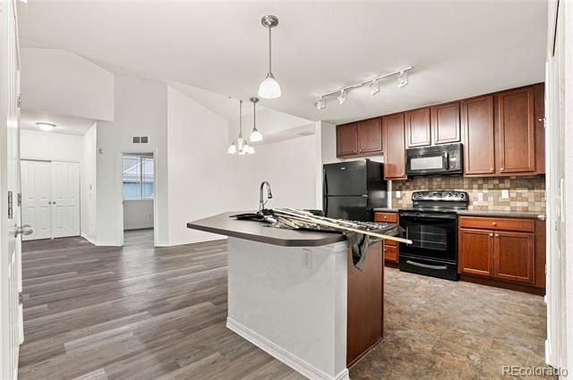 804 Summer Hawk Drive 5201, Longmont, CO 80504