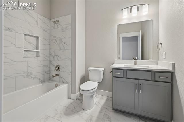5940 Eagle Glen View 102, Colorado Springs, CO 80919