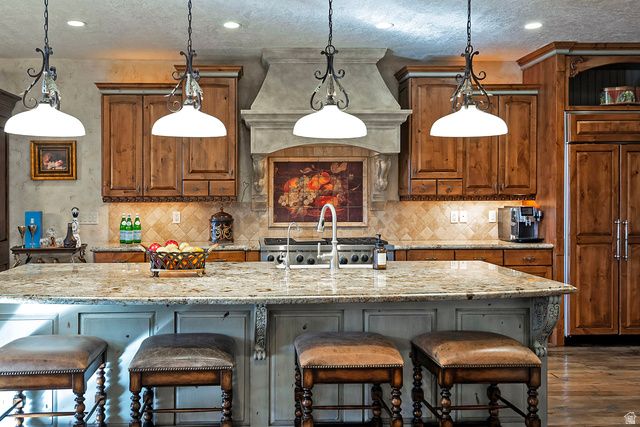 8778 S FALCON HEIGHTS LN, Sandy, UT 84093