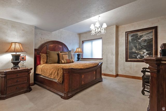 8778 S FALCON HEIGHTS LN, Sandy, UT 84093