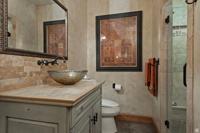 8778 S FALCON HEIGHTS LN, Sandy, UT 84093