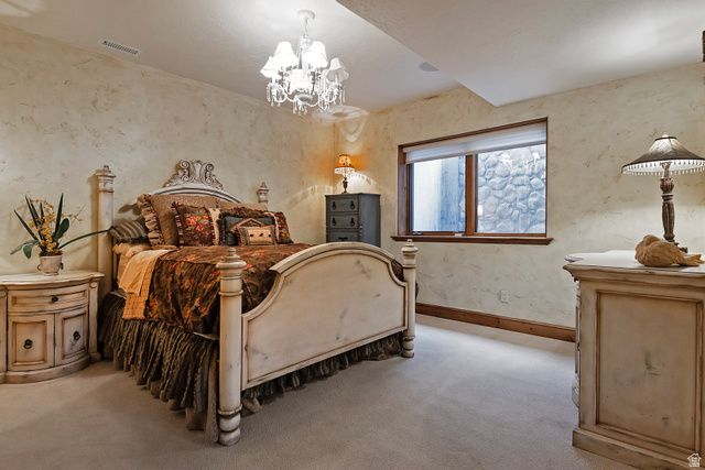 8778 S FALCON HEIGHTS LN, Sandy, UT 84093