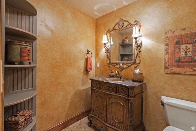 8778 S FALCON HEIGHTS LN, Sandy, UT 84093