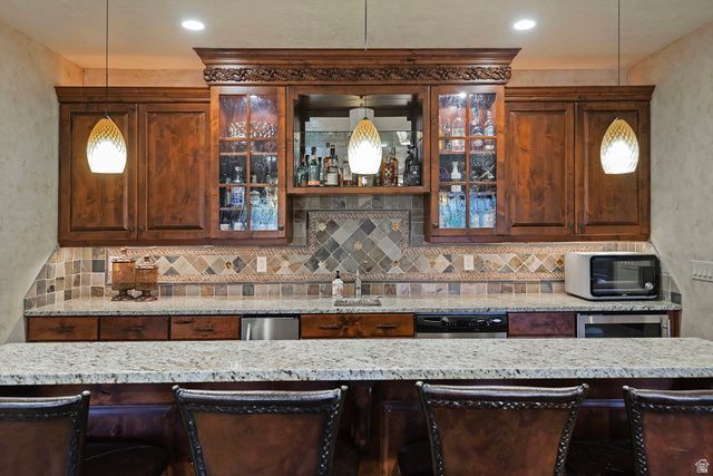 8778 S FALCON HEIGHTS LN, Sandy, UT 84093