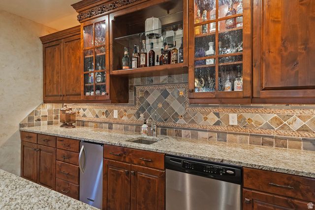 8778 S FALCON HEIGHTS LN, Sandy, UT 84093