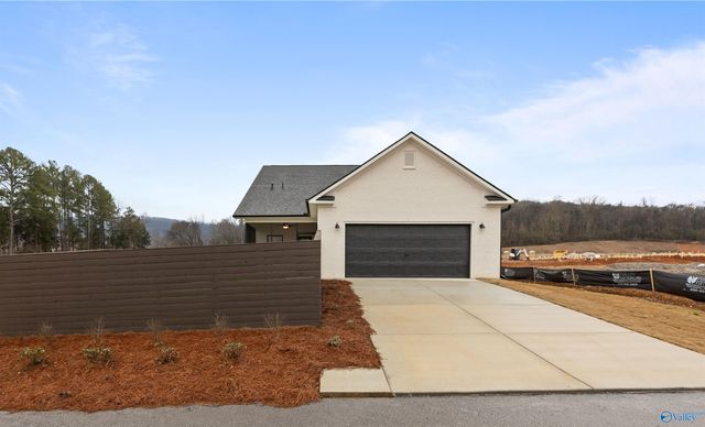 2121 Kanteen Street, Huntsville, AL 35811