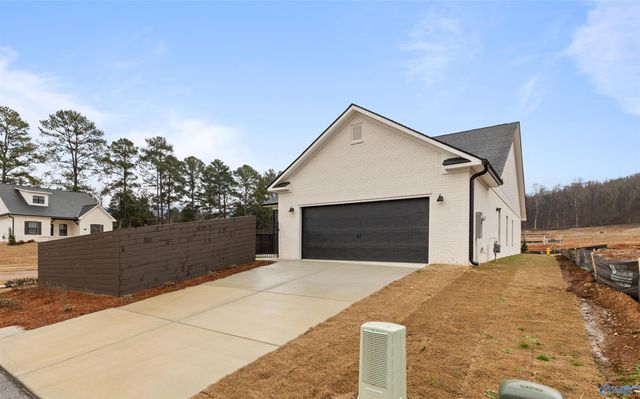 2121 Kanteen Street, Huntsville, AL 35811