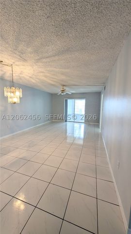 19051 NE 2nd Ave 1507, Miami, FL 33179
