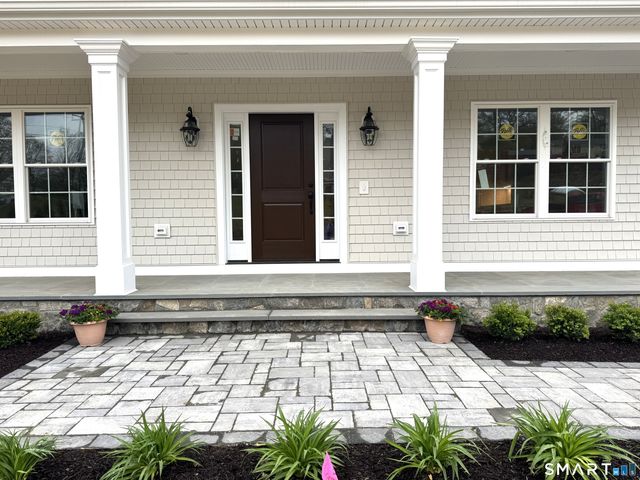 2 Steeple View Lane, Shelton, CT 06484