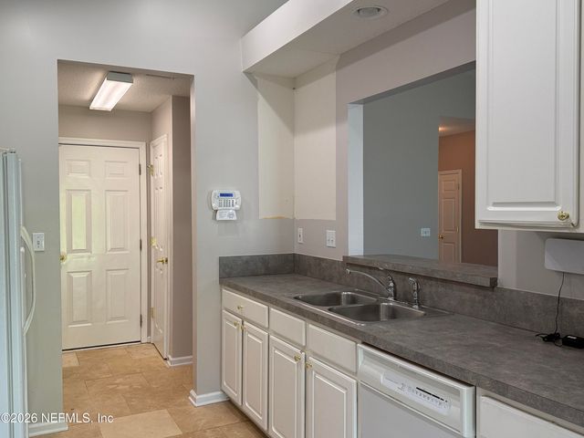 1884 LAKE FOREST Lane, Fleming Island, FL 32003