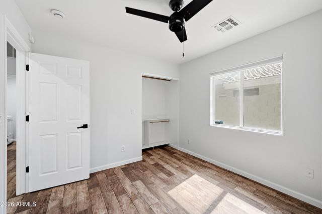 868 E LAREDO Street, Chandler, AZ 85225