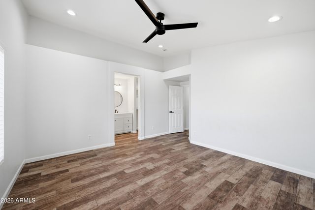 868 E LAREDO Street, Chandler, AZ 85225