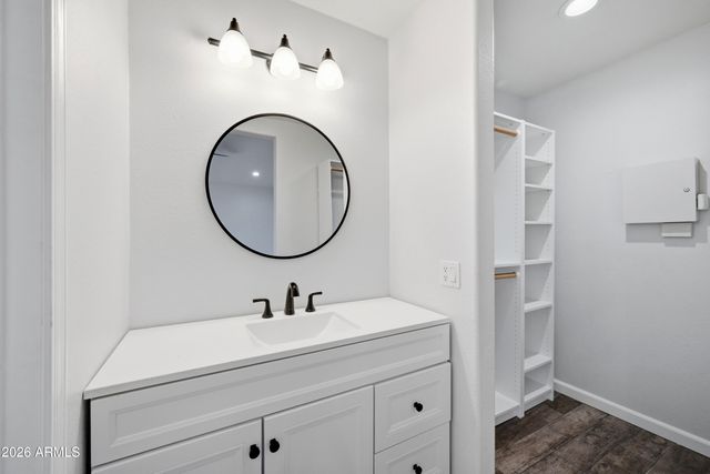 868 E LAREDO Street, Chandler, AZ 85225
