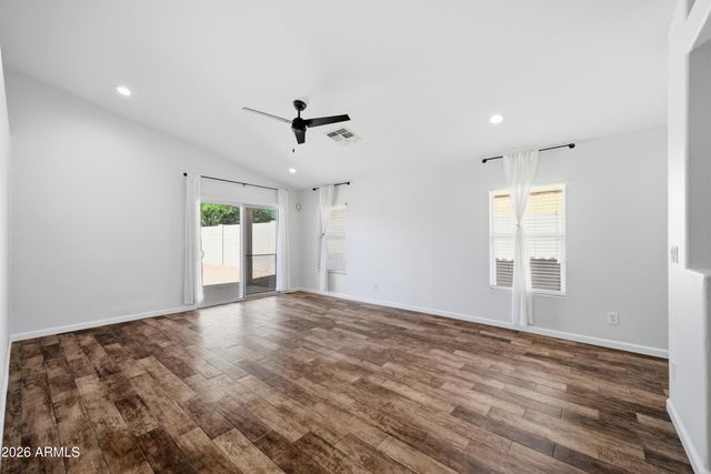 868 E LAREDO Street, Chandler, AZ 85225