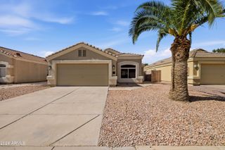 868 E LAREDO Street, Chandler, AZ 85225