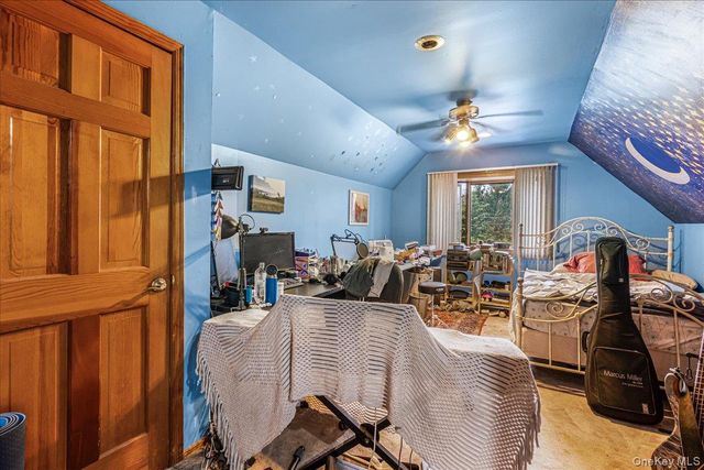 8543 211th Street, Hollis Hills, NY 11427