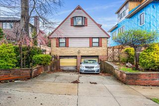 8543 211th Street, Hollis Hills, NY 11427
